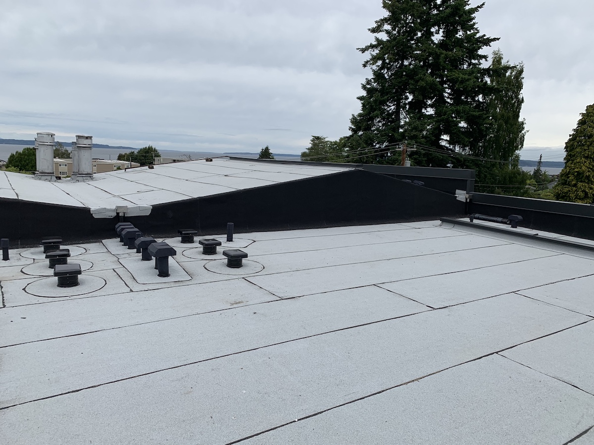 Modified Bitumen Roof Systems in Memphis