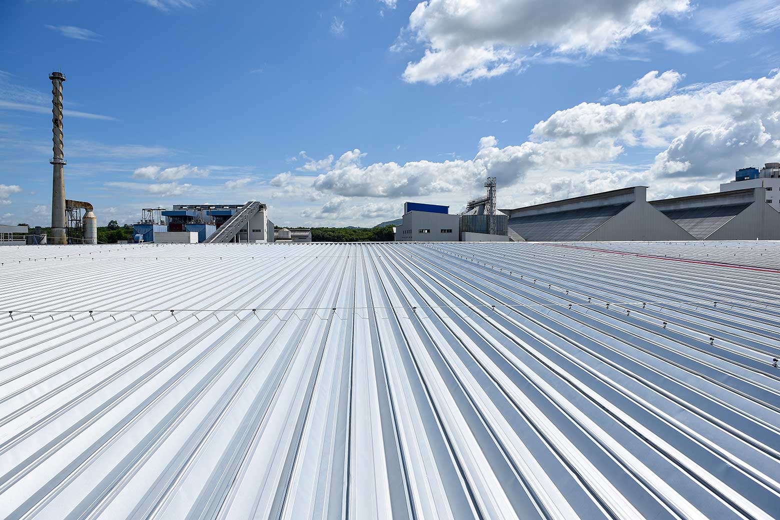 Standing Seam Metal Roof Systems in Memphis